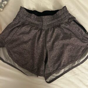 Lululemon track that short size 4